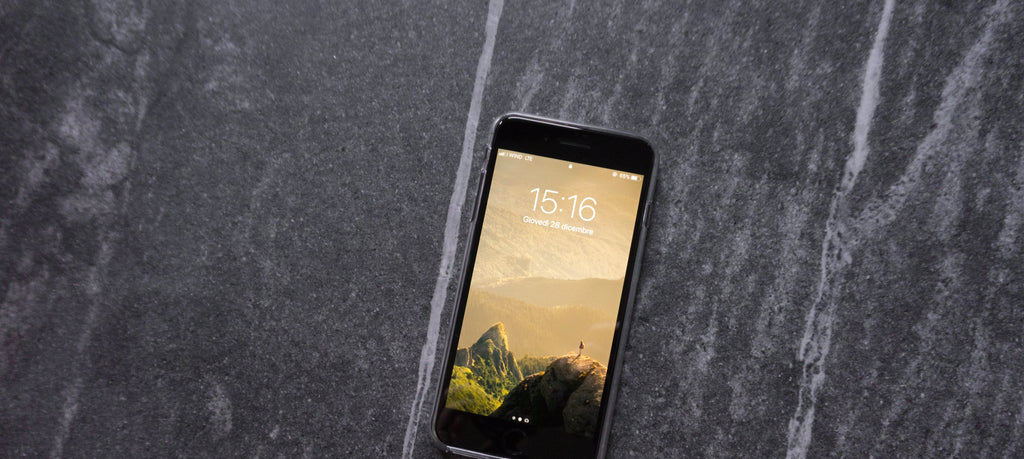 How To Remove Scratches From A Clear Phone Case