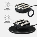 Queen's Court - Samsung Galaxy Buds Pro Case 3