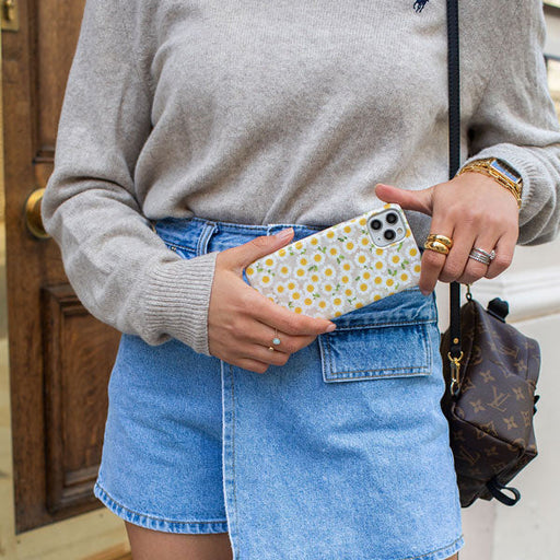 Pure Bliss - Daisy Google Pixel 9 Case 10