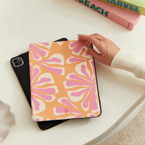 Aloha - iPad Pro 11 (7th Gen) Case 8